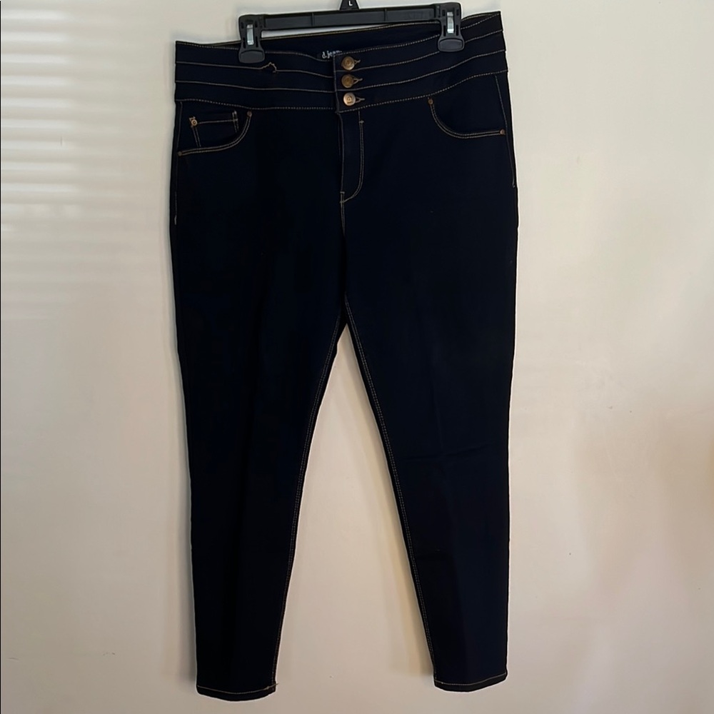 Women's Black Jeans